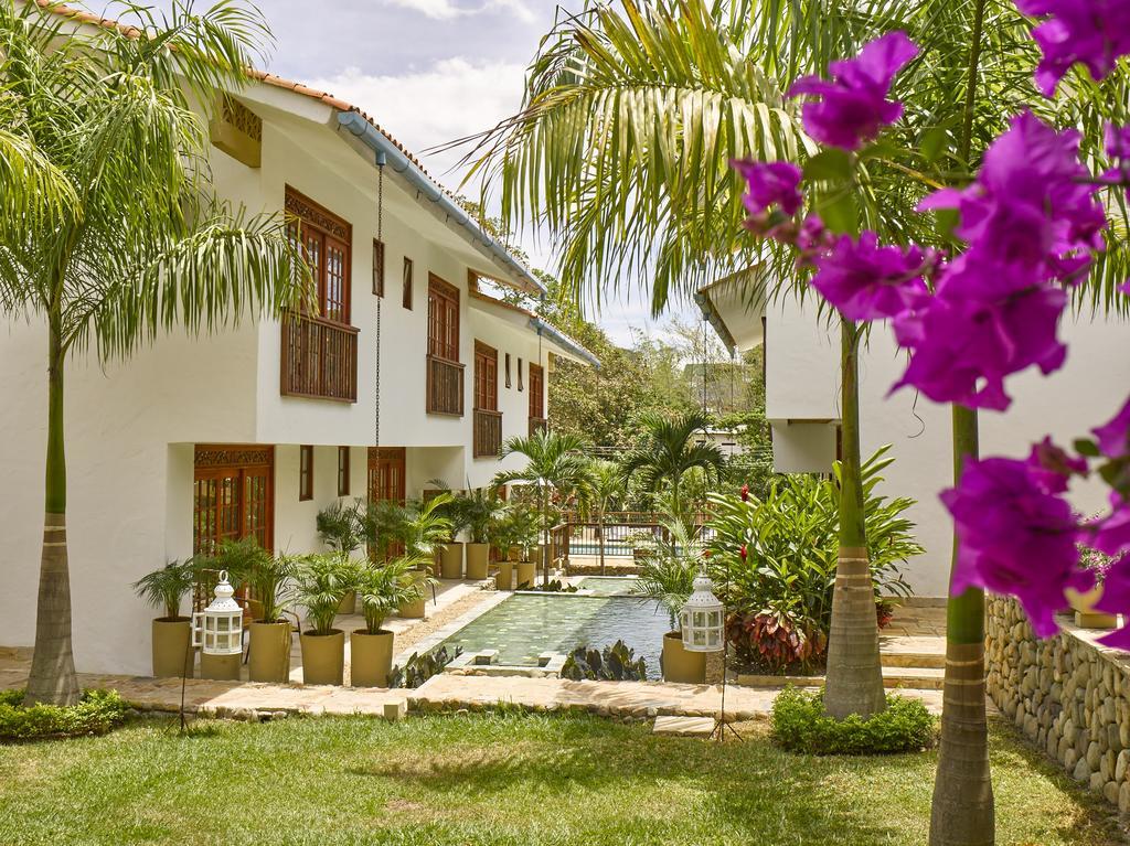 Lombok Hotel & Spa Antes Hotel Casablanca Guaduas Εξωτερικό φωτογραφία