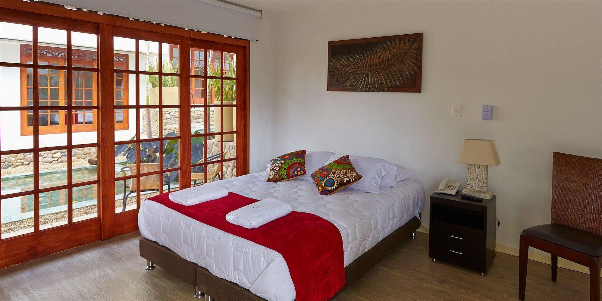 Lombok Hotel & Spa Antes Hotel Casablanca Guaduas Εξωτερικό φωτογραφία
